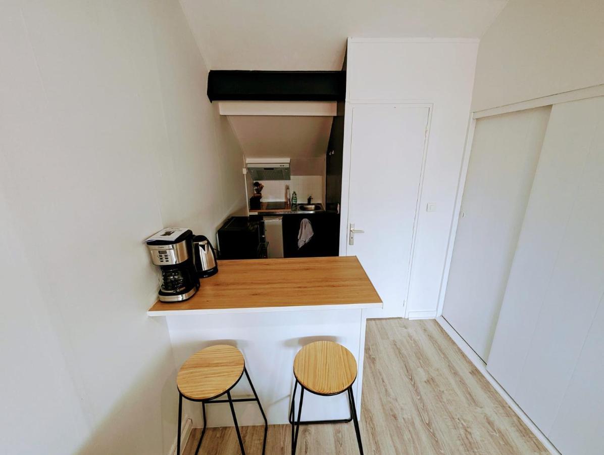 Studio Hyper-Centre La Rochelle, A Deux Pas Du Vieux Port Apartment La Rochelle  Bagian luar foto